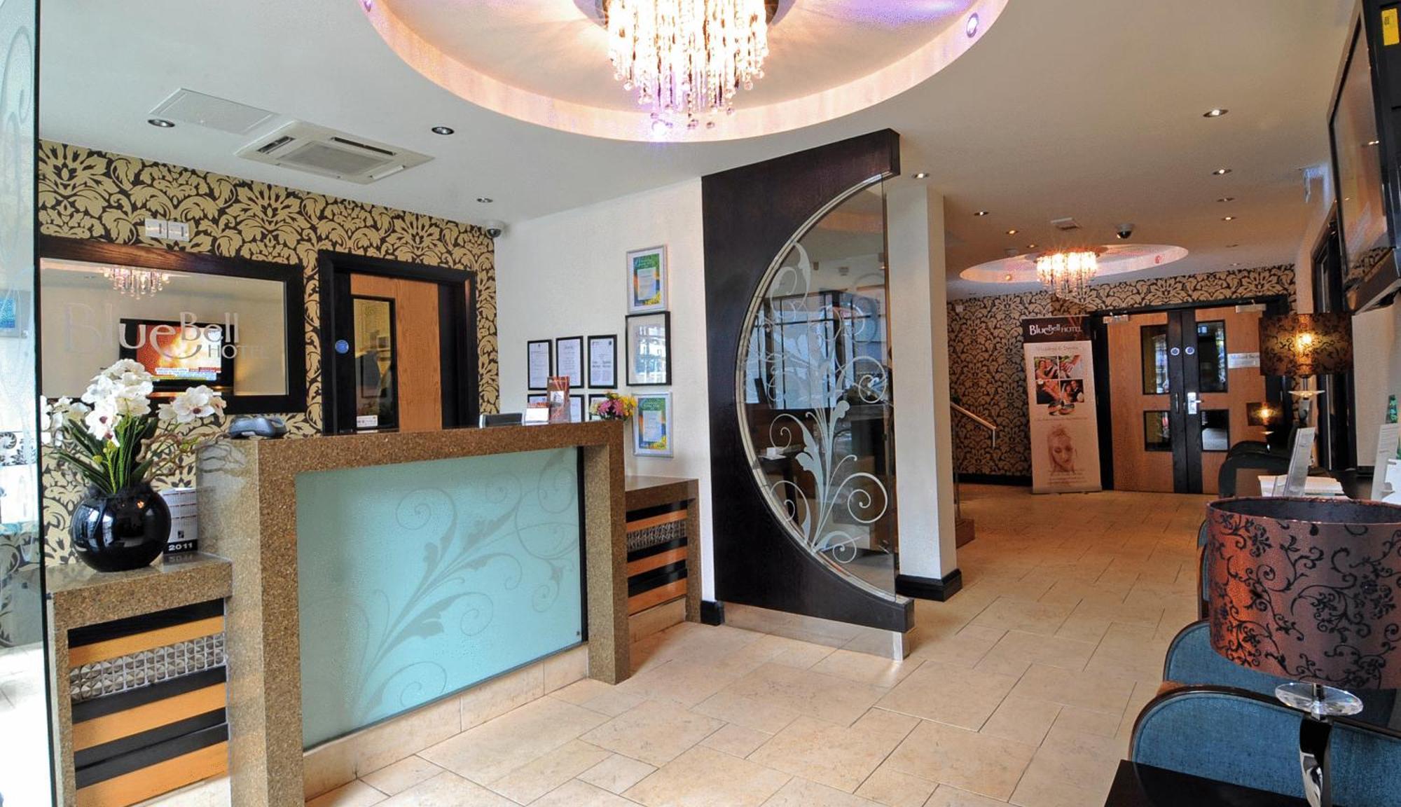 The Bluebell Hotel Neath Dış mekan fotoğraf